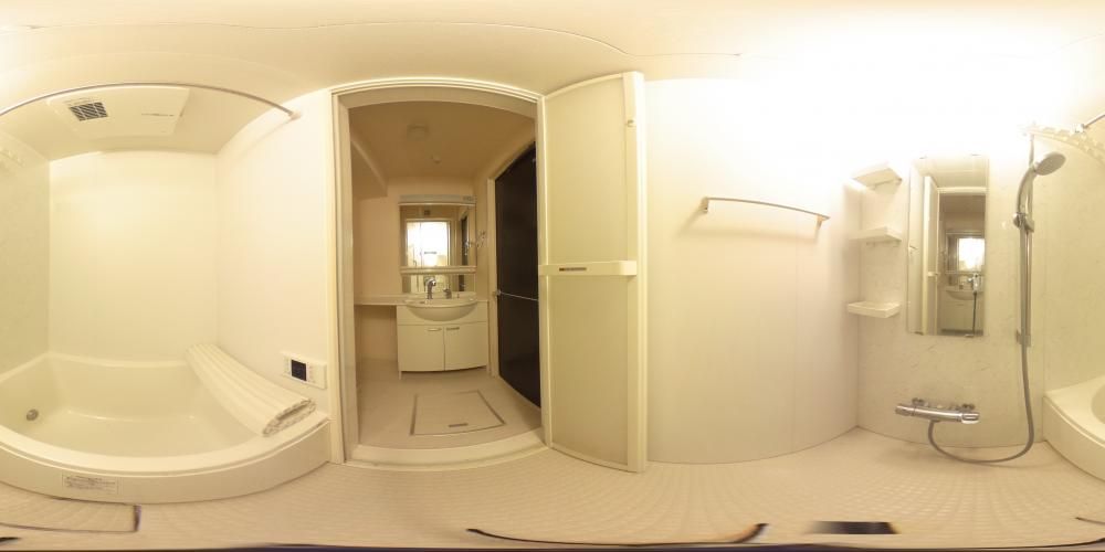 �o�X���[��