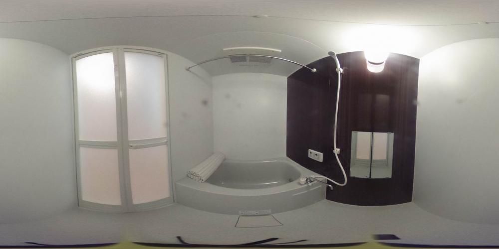 �o�X���[��