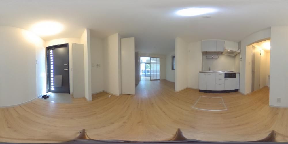 ���r���O