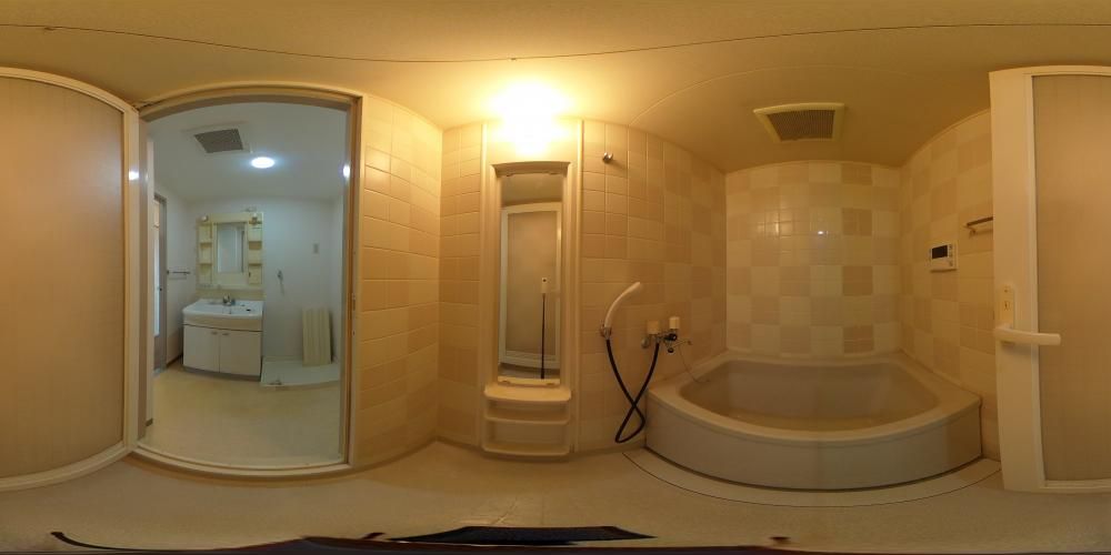 �o�X���[��