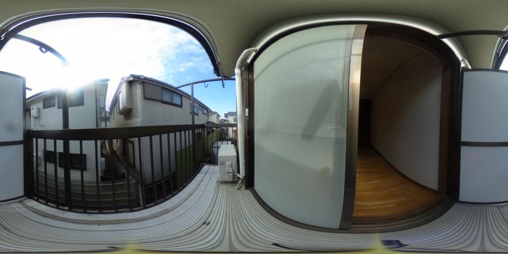 �o���R�j�[